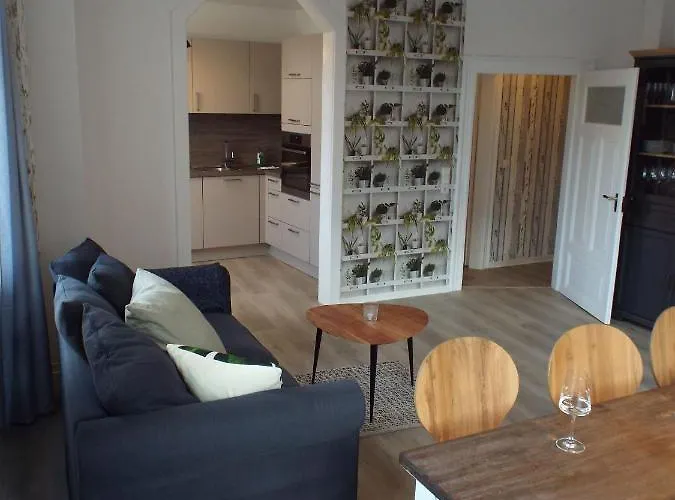 Mittendrin Mit Parkplatz *