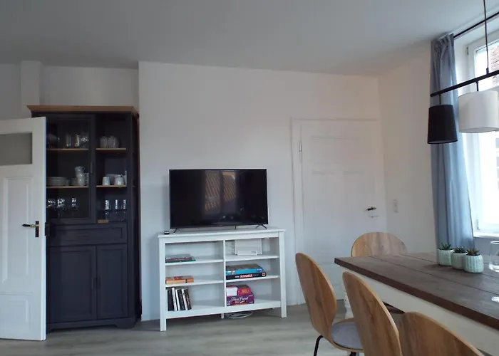 公寓 Mittendrin Mit Parkplatz Neustadt an der Weinstraße