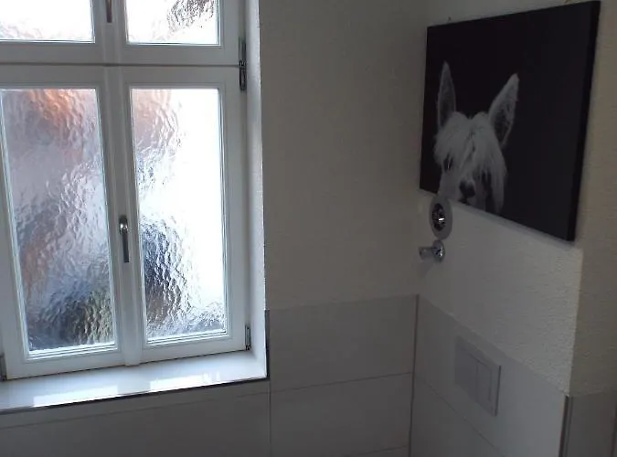 Mittendrin Mit Parkplatz *